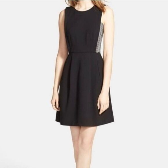 Madewell Black / White Abroad Sleeveless Fit and Flare Dress Striped Pan… - Picture 1 of 8